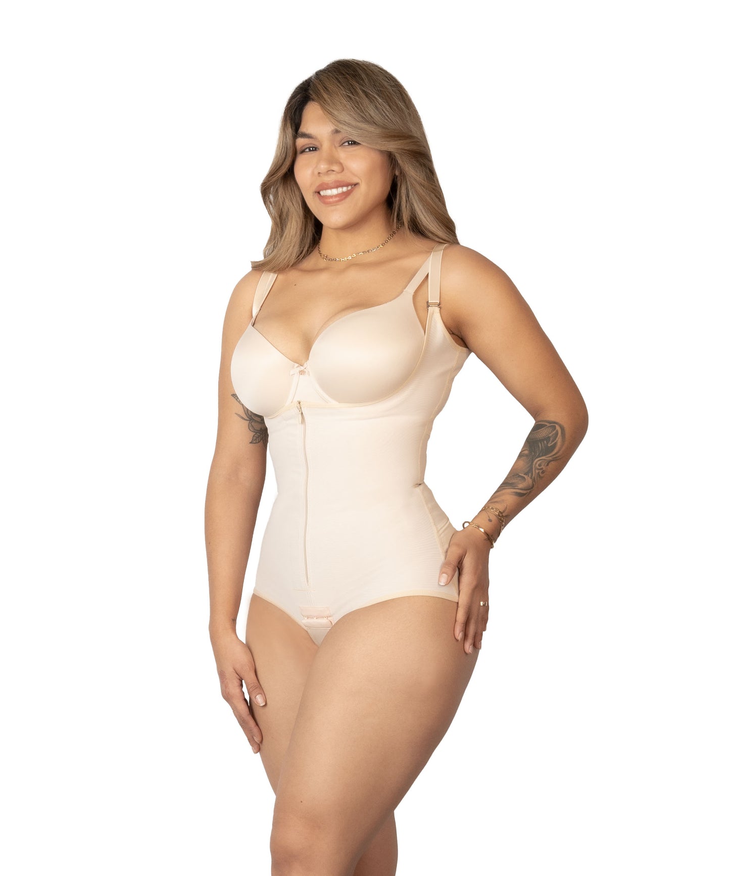 body cachetero tirantes removibles