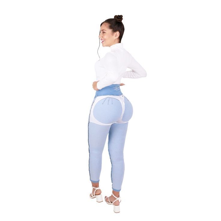Curvy Jeans Levanta cola